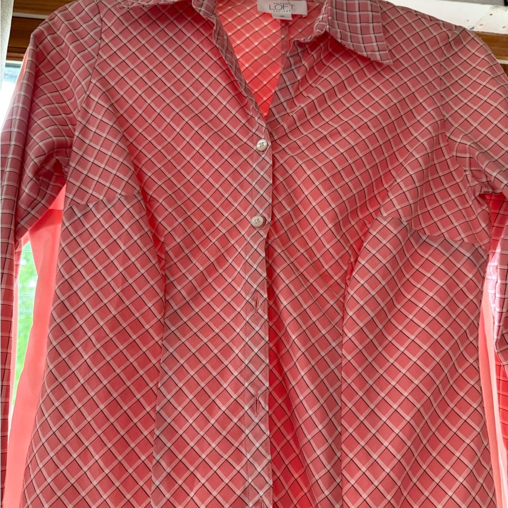 Bundle Of 2 Ann Taylor Loft Pink Button-Up Shirts